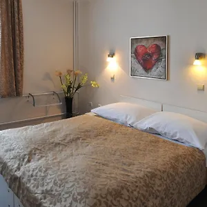 https://hotel-wilhelm.praguehotelsweb.com